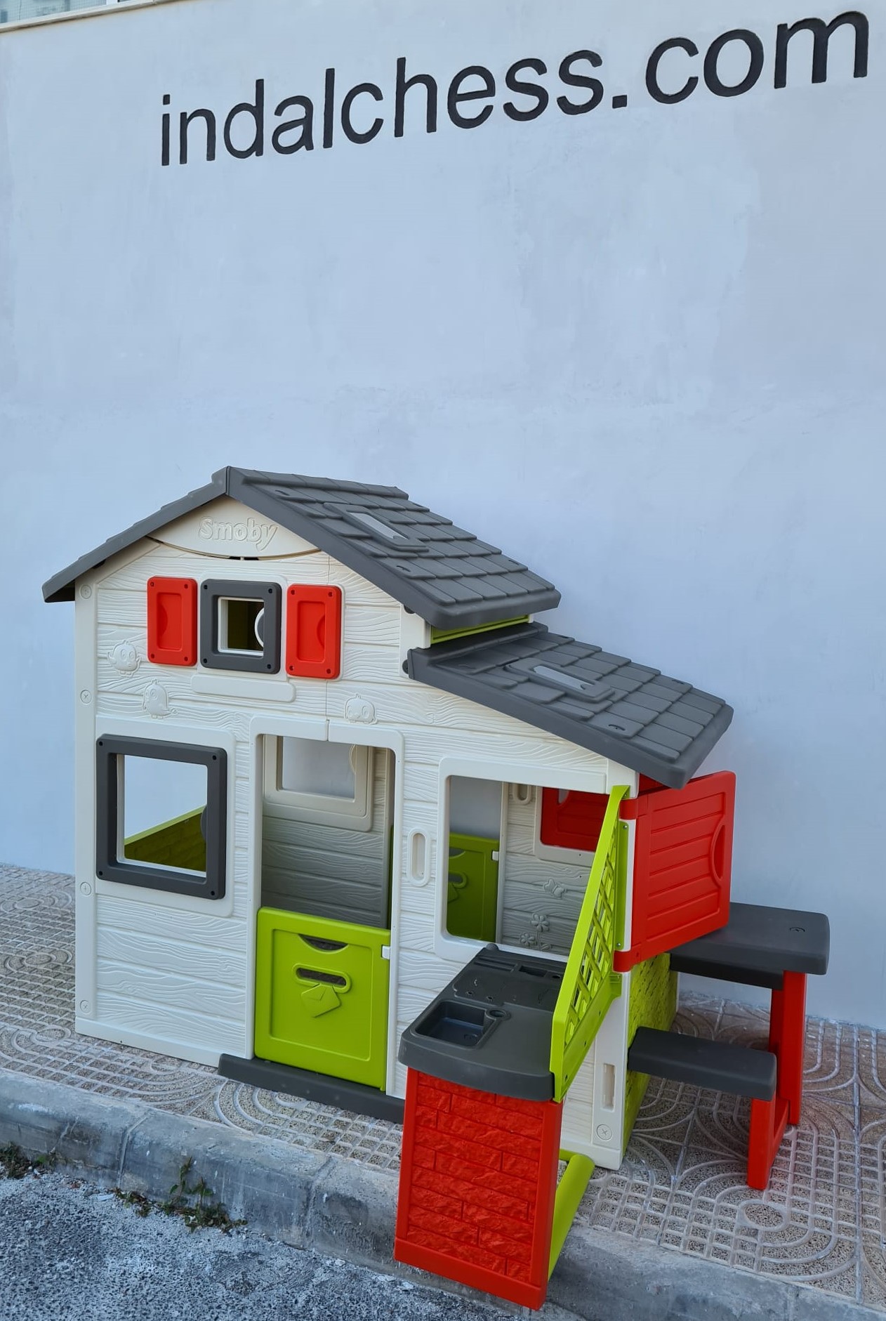 Casita Smoby Friends House con Cocina Exterior - SMOBY 810200